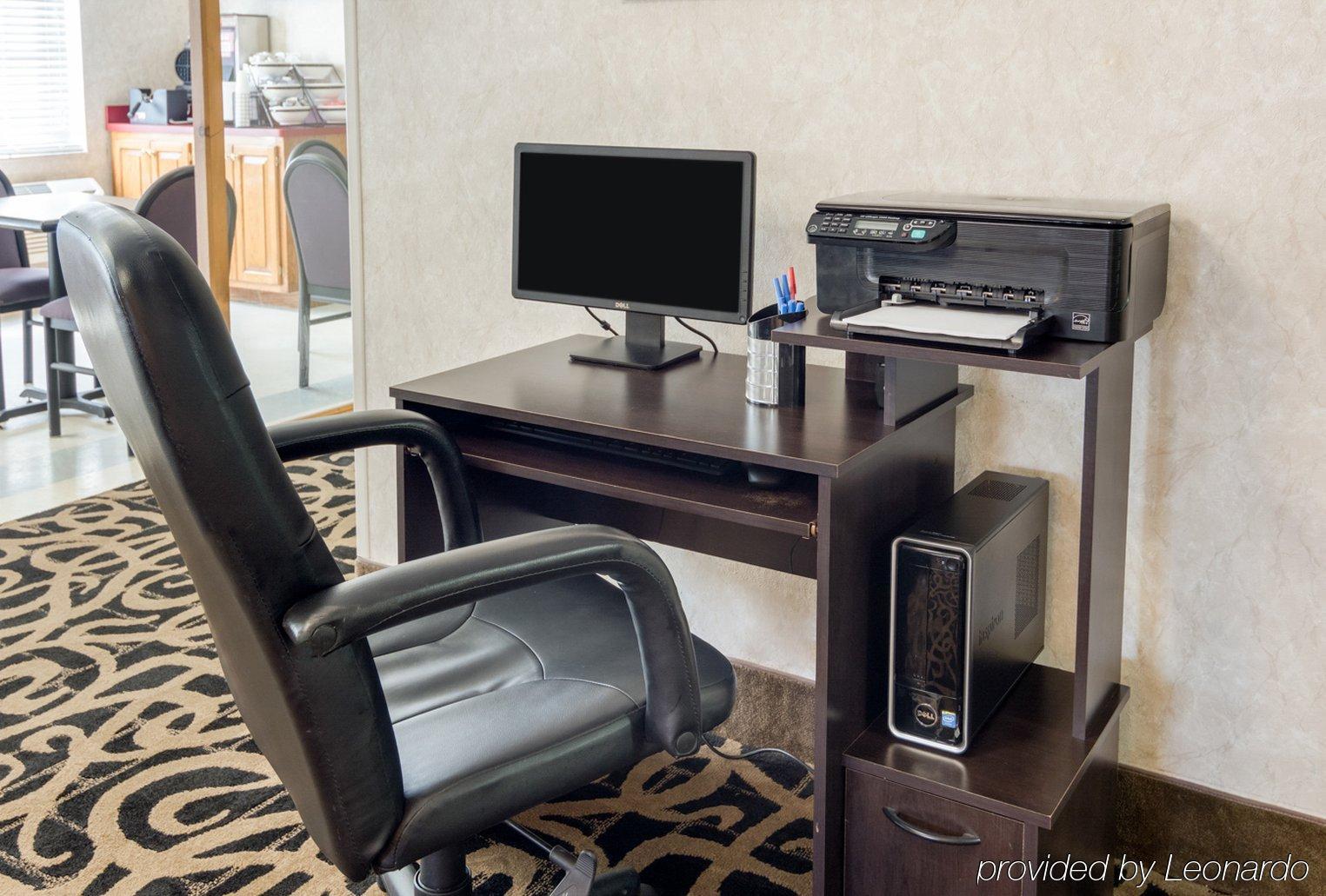 Quality Inn University Area Фармвілл Екстер'єр фото